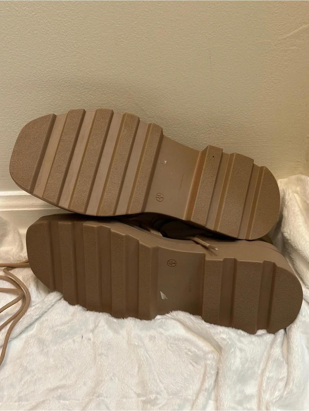 ASOS design tan